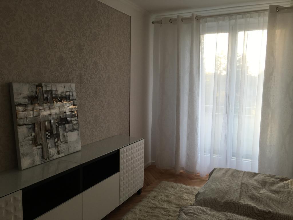 Am Loewenpark Apartment Melk Bagian luar foto